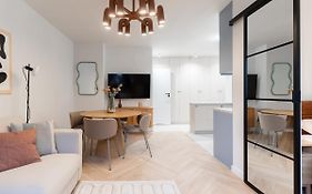 Warsaw Concierge Waszyngton II